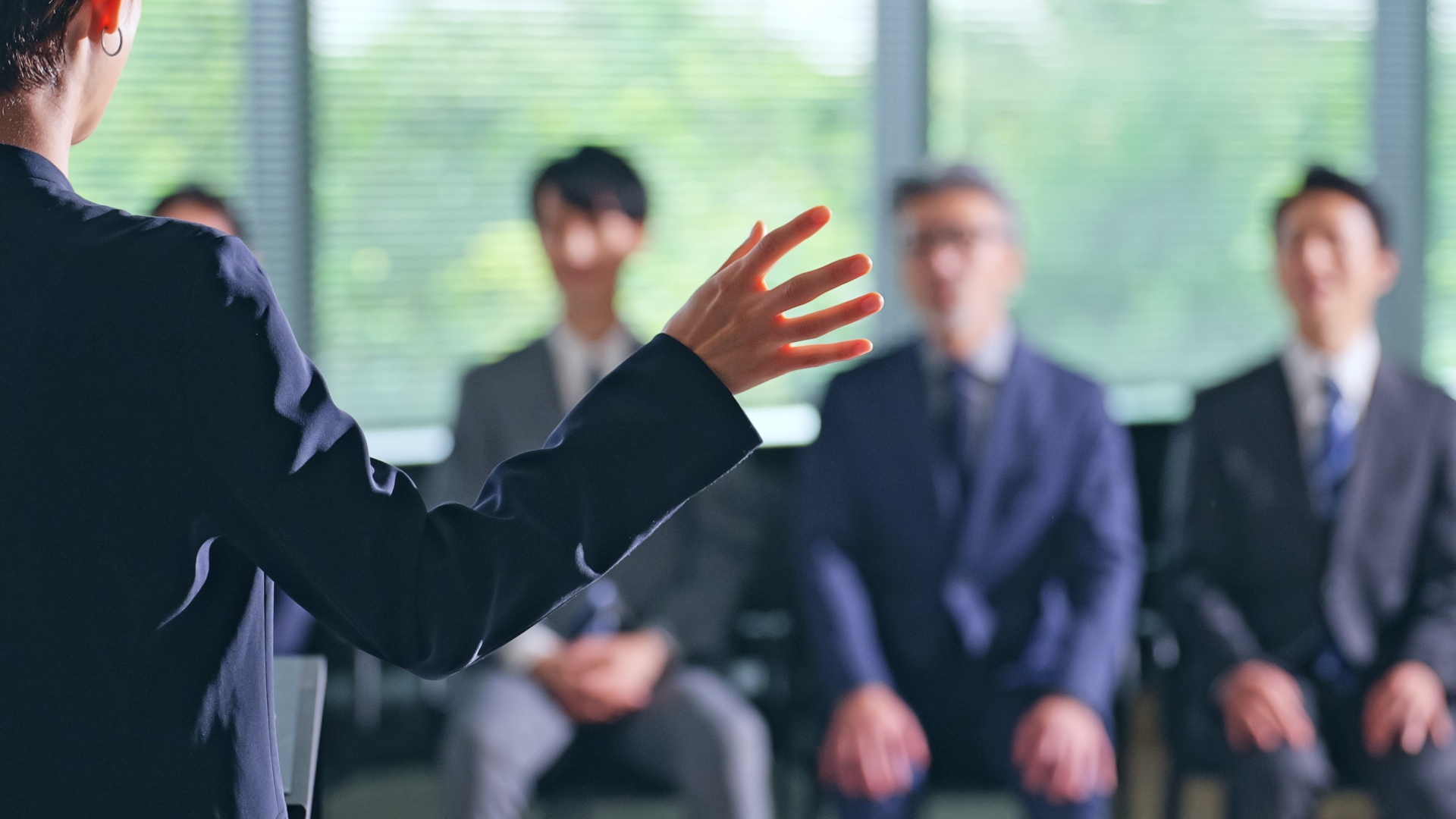 crossworldbridges-internationalpräsentieren